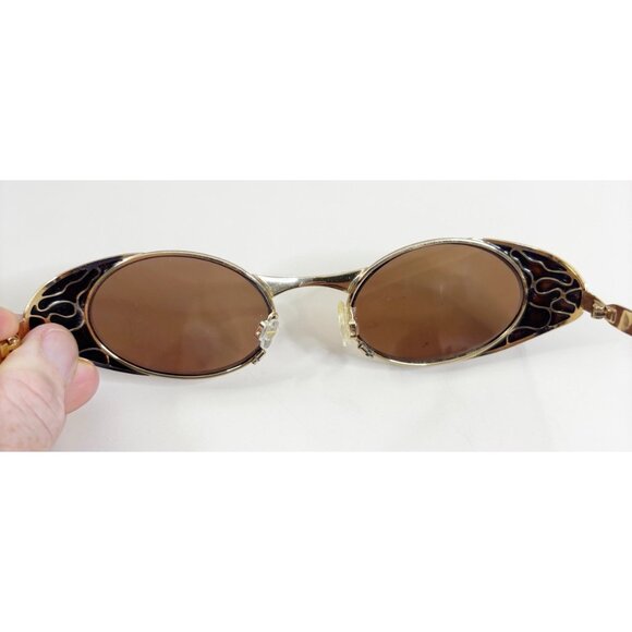 Vintage Women Tura Gold Frame Tortiseshell Oval Glasses Sunglasses EUC main image 5
